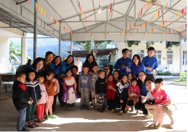 Đoàn Thanh niên Bộ Công Thương mang mùa xuân ấm đến đồng bào dân tộc thiểu số Lai Châu