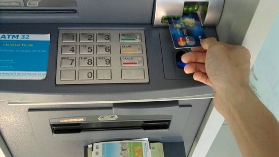 Xử lý nghiêm nếu để máy ATM thiếu tiền dịp Tết