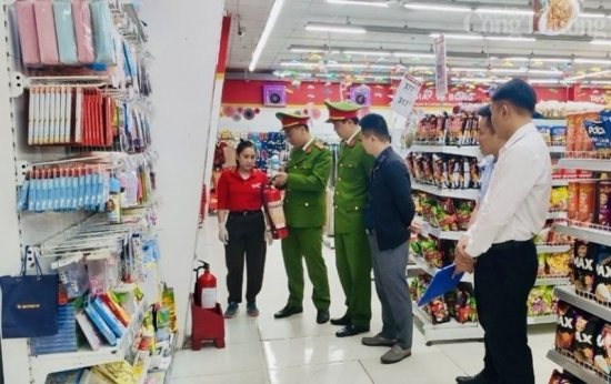 Thanh Hóa: Trang bị kỹ năng về phòng cháy chữa cháy tại các siêu thị, trung tâm thương mại