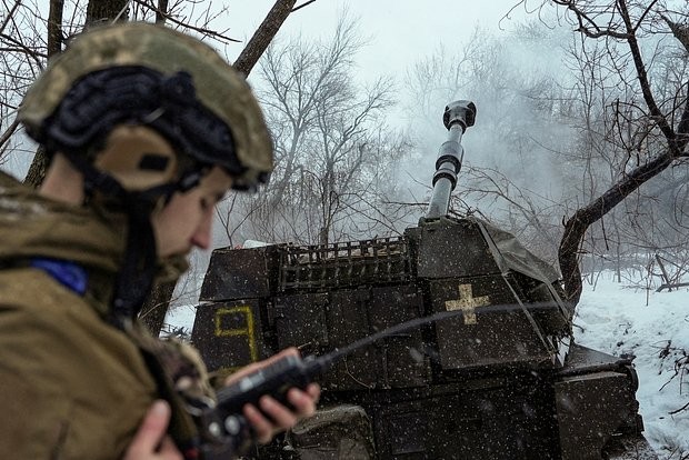 Chiến sự Nga-Ukraine hôm nay ngày 24/1/2024: Nga tiếp tục tiến mạnh tại Avdiivka; Ukraine chờ “phép màu” viện trợ