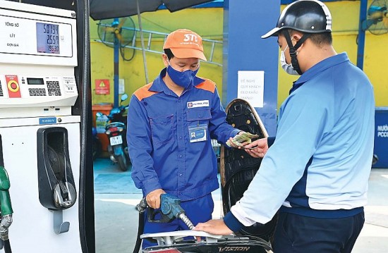 Tháng 3, thu giấy phép cửa hàng xăng dầu không áp dụng hoá đơn điện tử