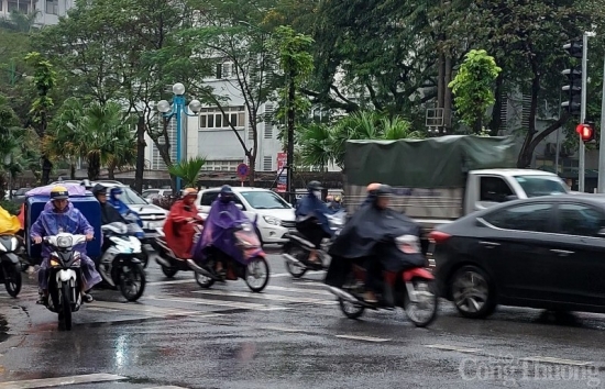 Dự báo thời tiết Hà Nội hôm nay 27/1/2024: Hà Nội có mưa nhỏ, trời rét hại