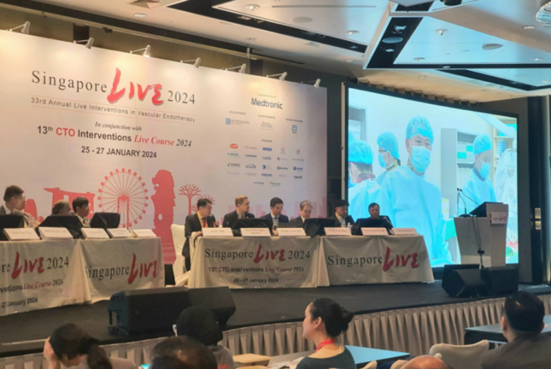 Bác sĩ Việt thực hiện ca can thiệp tim mạch phức tạp, truyền hình trực tiếp tại hội nghị quốc tế