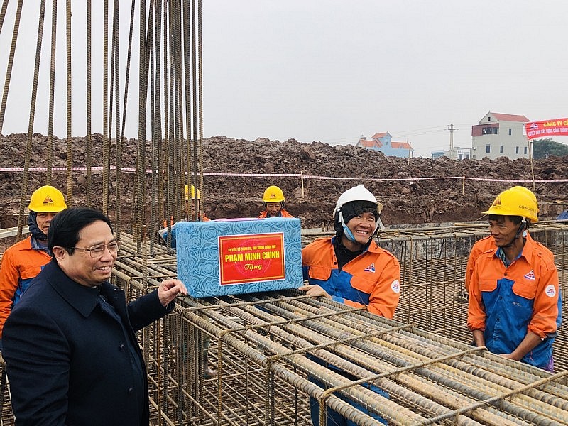 Thủ tướng Phạm Minh Chính kiểm tra thi công đường dây 500kV mạch 3 Quảng Trạch – Phố Nối
