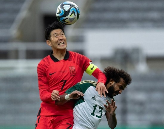 Lịch thi đấu Asian Cup 2023 ngày 30/1: Uzbekistan chạm trán Thái Lan, Saudi Arabia đối đầu Hàn Quốc