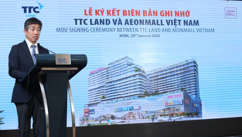 Ông Tetsuyuki Nakagawa - Tổng Giám đốc AeonMall Việt Nam bày tỏ sự trân trọng về việc hợp tác của 2 bên
