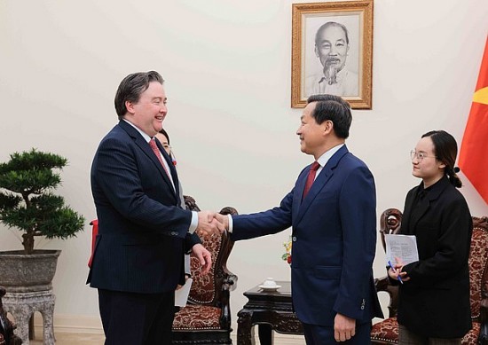 Phó Thủ tướng Lê Minh Khái tiếp Đại sứ Hoa Kỳ Marc E. Knapper