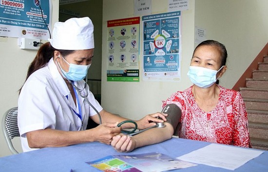 Hà Nội: Người cao tuổi từ 70 đến dưới 80 tuổi được hỗ trợ đóng bảo hiểm Y tế