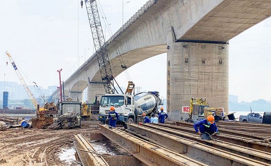 Đẩy mạnh giải ngân vốn đầu tư công: Giải pháp quan trọng kích thích tăng trưởng