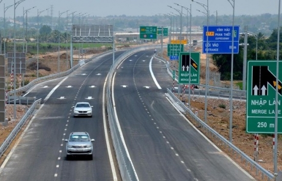 8 tuyến cao tốc được nâng tốc độ lên 90 km/h