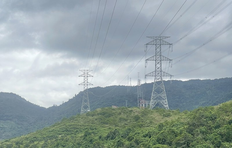 Hoàn thành công trình đường dây 220kV Nha Trang – Tháp Chàm