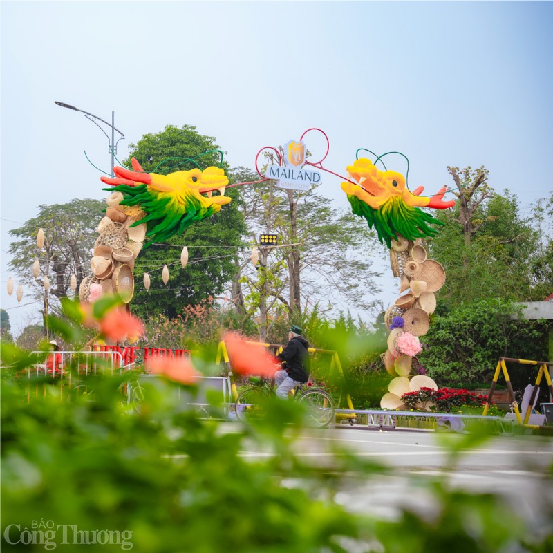 Ngắm thiên đường hoa và trải nghiệm hội chợ Tết 2024 tại Mailand Hanoi City