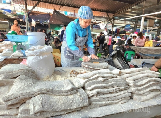 Phiên chợ Tết cuối năm ở Phủ Lạng Giang