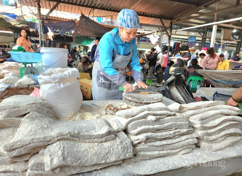 Phiên chợ Tết cuối năm ở Phủ Lạng Giang