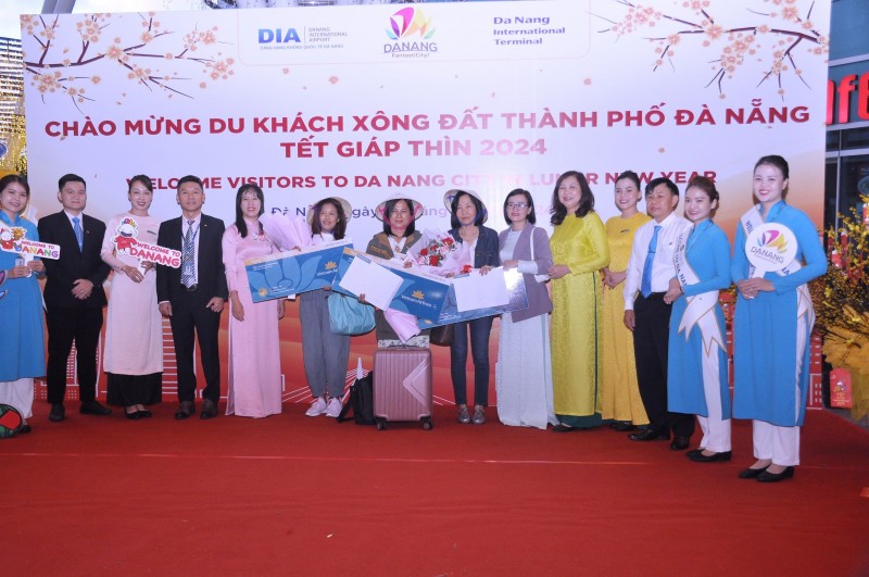 Du lịch Đà Nẵng thu 1.580 tỷ đồng trong dịp Tết Giáp Thìn 2024