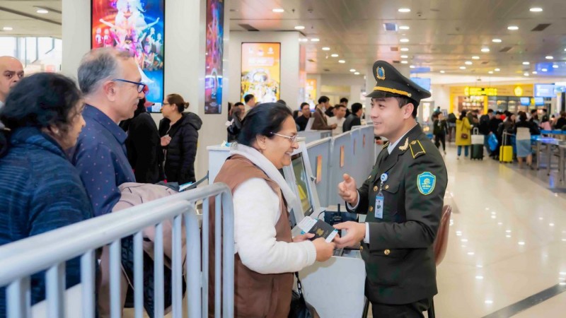 Sân bay Nội Bài phục vụ hơn 550 nghìn lượt hành khách trong dịp Tết Nguyên đán