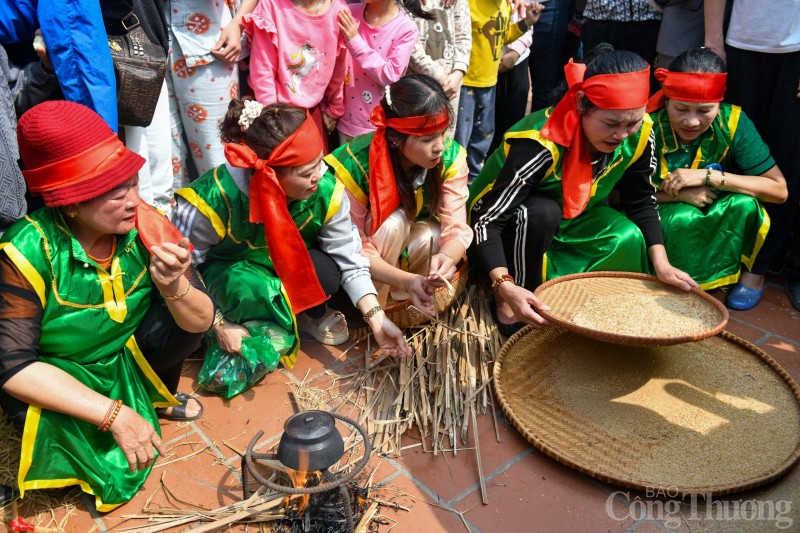 Lễ hội thổi cơm thi làng Thị Cấm 2024