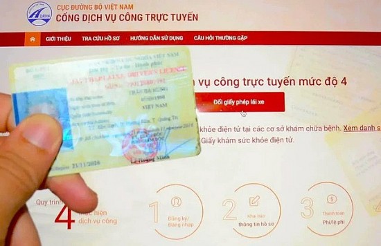 Tiết kiệm hơn 70 tỷ đồng nhờ đổi giấy phép lái xe trực tuyến