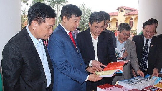 Thanh Hóa: Khai mạc Hội báo Xuân Giáp Thìn 2024 với trên 300 ấn phẩm đặc sắc