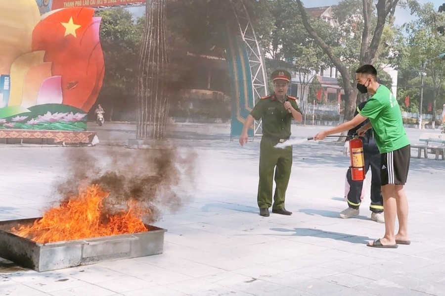 Lào Cai: Đặt mục tiêm kiềm chế, không để gia tăng số vụ cháy, nổ trong năm 2024