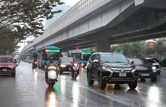 Dự báo thời tiết Hà Nội hôm nay 26/2/2024: Hà Nội có mưa, trời rét