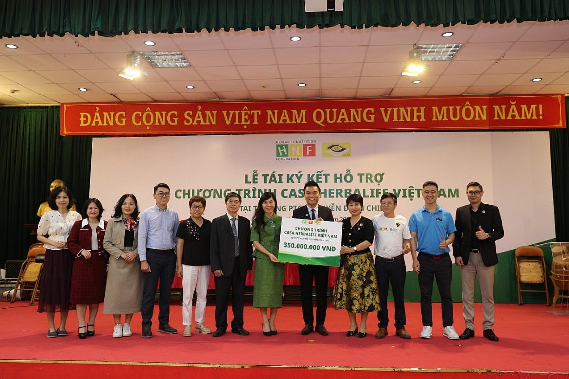 Herbalife Việt Nam tổ chức chương trình “Xuân Yêu Thương” cho hơn 1.400 trẻ em