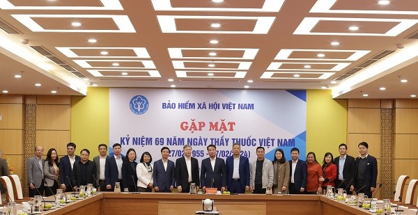 Ngày Thầy thuốc Việt Nam: Đảm bảo quyền lợi tốt nhất cho người tham gia bảo hiểm y tế