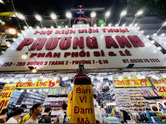 TP. Hồ Chí Minh: Phát hiện nhiều sai phạm tại cửa hàng phụ kiện Phương Anh, Đại Hào