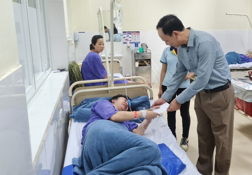 Đã rõ nguyên nhân vụ 61 công nhân ở Quảng Ninh nhập viện