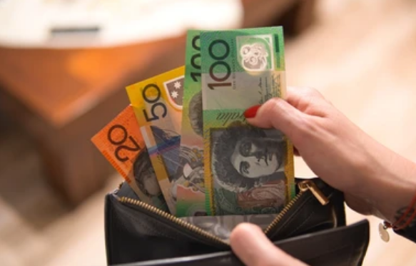 Tỷ giá AUD hôm nay 1/3/2024: Giá đô Úc tại Vietcombank, Vietinbank giảm