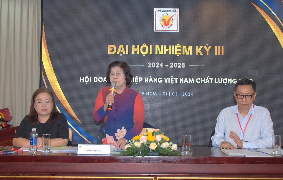 Bà Vũ Kim Hạnh tái đắc cử Chủ tịch Hội Doanh nghiệp Hàng Việt Nam chất lượng cao