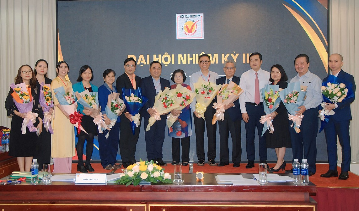 Bà Vũ Kim Hạnh tái đắc cử Chủ tịch Hội Doanh nghiệp Hàng Việt Nam chất lượng cao
