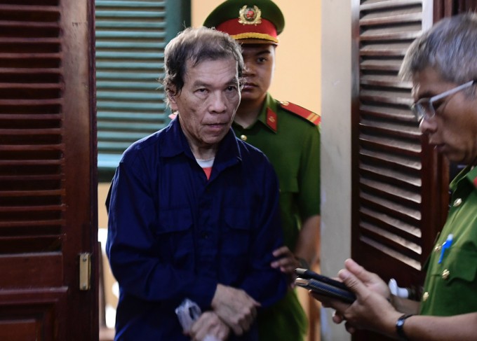 TP. Hồ Chí Minh: Bà Hàn Ni bị tuyên 18 tháng tù, ông Trần Văn Sỹ bị 24 tháng tù