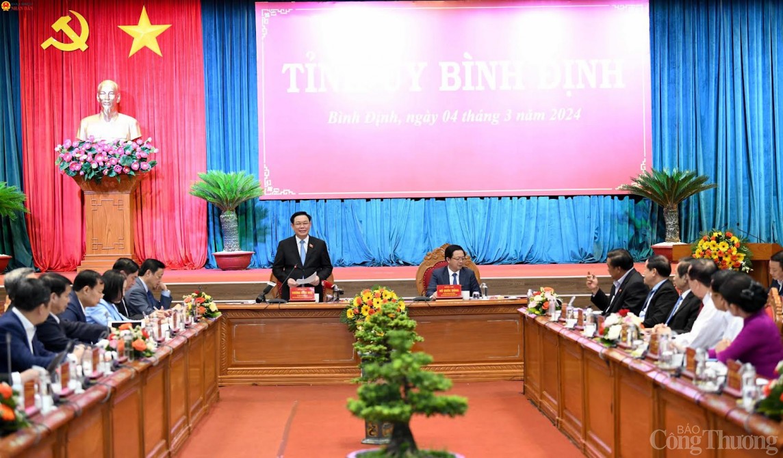 Chủ tịch Quốc hội Vương Đình Huệ: Tạo điều kiện và phân bổ nguồn lực cho Bình Định phát triển