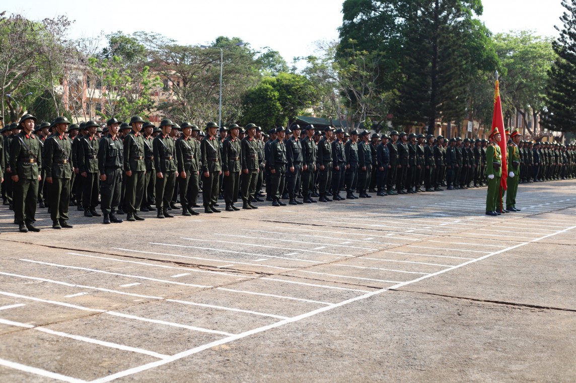 Đắk Lắk: Trung đoàn Cảnh sát cơ động Tây Nguyên tổ chức khóa huấn luyện quân năm 2024