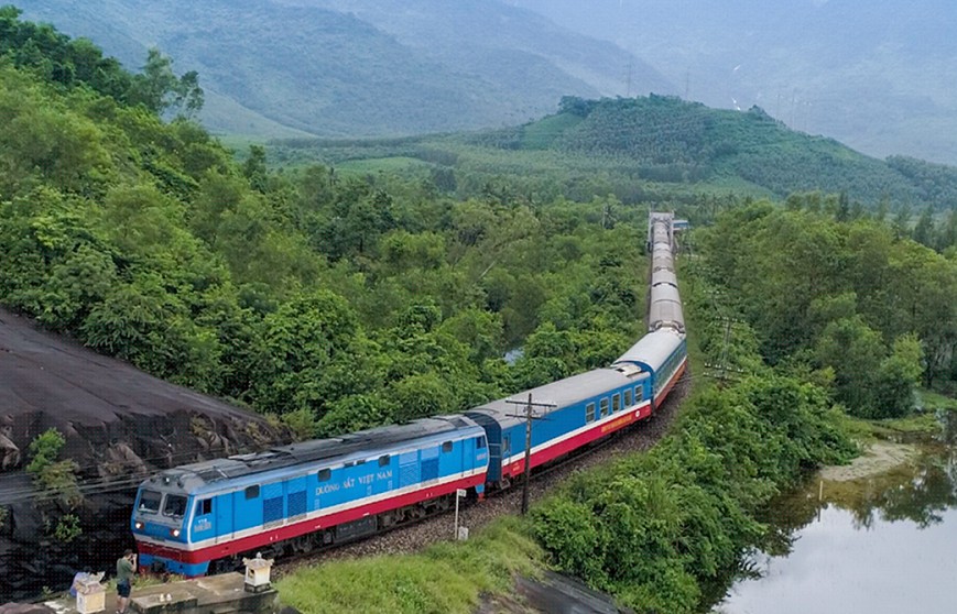 Đề xuất xây dựng tuyến đường sắt Lào Cai - Quảng Ninh chạy qua 10 địa phương