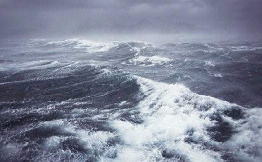Dự báo thời tiết biển hôm nay 6/3/2024: Có gió mạnh và sóng lớn trên biển
