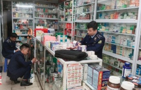 Sơn La: Phạt nhà thuốc vi phạm quy định hành nghề dược 16 triệu đồng