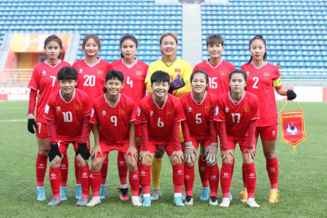 Lịch thi đấu bóng đá hôm nay 7/3: Sôi động vòng 1/8 Europa League, U20 nữ Việt Nam quyết giành điểm