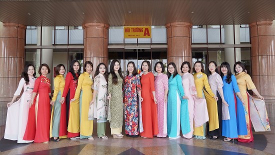 Phát động cuộc thi ảnh "Duyên dáng áo dài Sở Thông tin và Truyền thông Bắc Ninh với chuyển đổi số"
