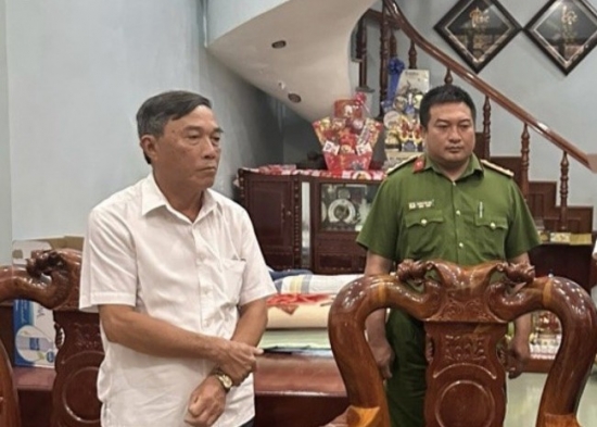 Lâm Đồng: Khởi tố nguyên Phó Chủ tịch UBND huyện Cát Tiên do sai phạm từ 16 năm trước