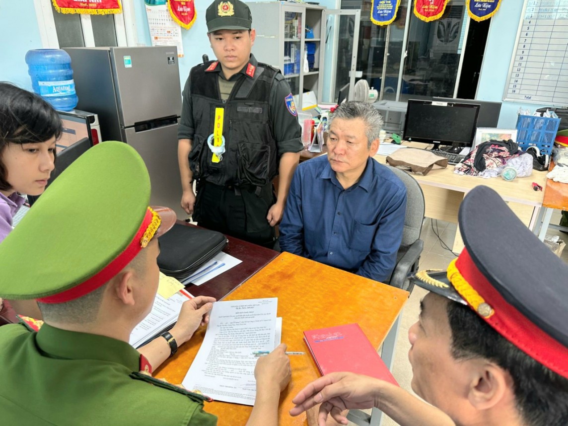 Thừa Thiên Huế: Khởi tố giám đốc doanh nghiệp người nước ngoài về tội buôn lậu