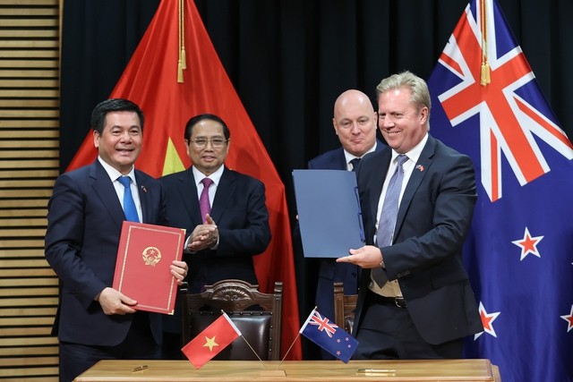 Việt Nam – New Zealand ký kết nhiều văn kiện hợp tác quan trọng