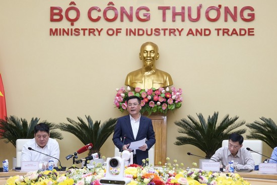 Bộ trưởng Nguyễn Hồng Diên: Sớm đẩy mạnh giải pháp đưa đường dây 500kV mạch 3 về đích đúng tiến độ