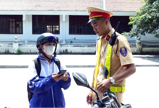 Phú Thọ: Siết tình trạng học sinh “vượt rào” đi mô tô, xe gắn máy