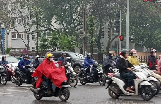 Dự báo thời tiết Hà Nội hôm nay 18/3/2024: Hà Nội mưa phùn và sương mù trước khi chuyển rét