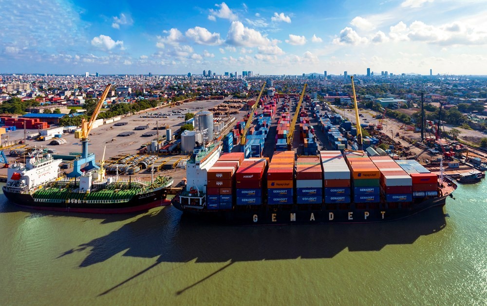 Tháng 2/2024: Sản lượng hàng hóa thông qua Cảng Hải Phòng tăng 2,6% so với cùng kỳ