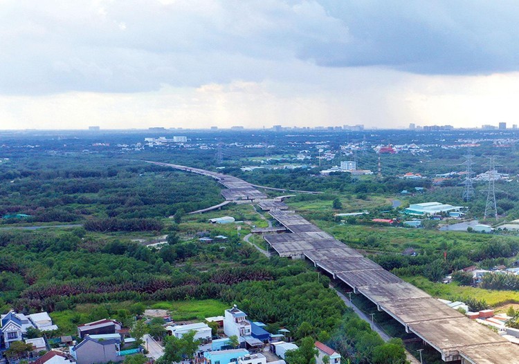 Dự án thành phần 3 đường Vành đai 3 -TPHCM đoạn qua Đồng Nai dài 11,26 km với tổng mức đầu tư gần 2.600 tỷ đồng.