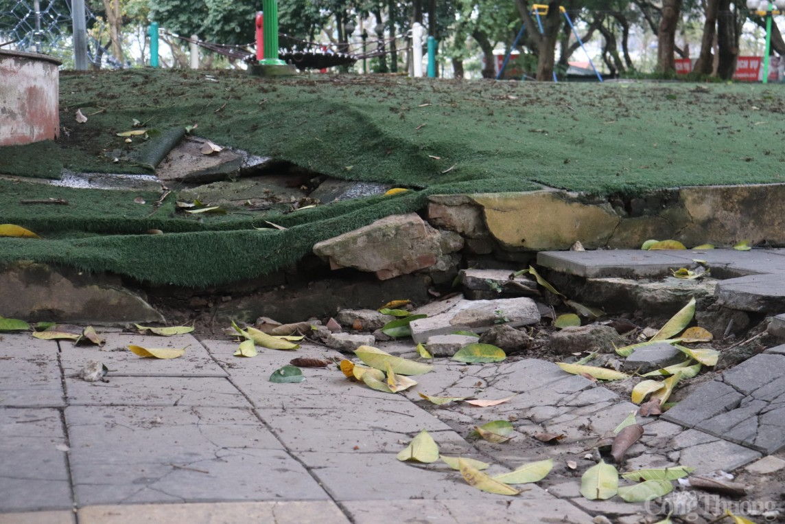 Hà Nội: Nhếch nhác, xuống cấp nghiêm trọng tại 2 công viên lớn nhất quận Cầu Giấy