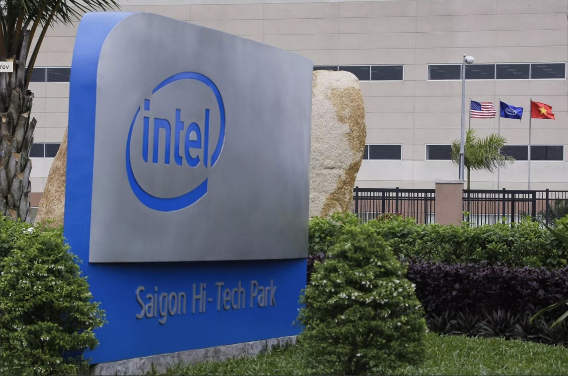 Intel đề xuất giải pháp gì để phát triển công nghiệp bán dẫn ở Việt Nam?
